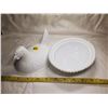 Image 2 : Indiana Glass White Milk Glass Hen on Nest