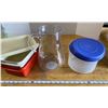 Image 3 : Lot Assorted Plastic and Tupperware Containers