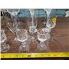 Image 3 : 16 CRYSTAL GLASSES