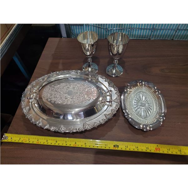 LOT OF SILVER PLATED ITEMS