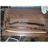 Image 1 : 3 CANES - TWO WOODEN