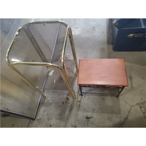 2 SIDE TABLES