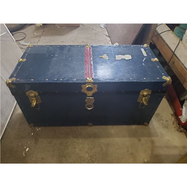 BLUE METAL TRUNK