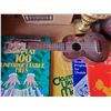 Image 2 : UKELELE AND 4 MUSIC BOOKS
