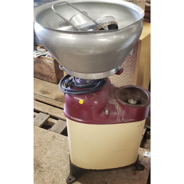Electric Cream separator working order complete with manual