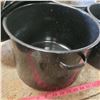 Image 4 : two large pots good for canning older decorator pot with some holes measuring cups