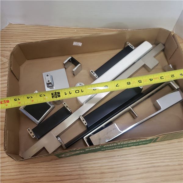 set of 15 flat pulls