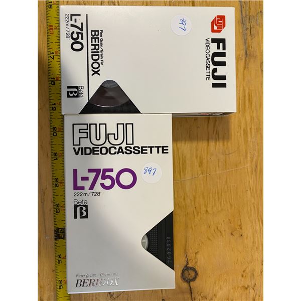 2X Beta Tapes (used) FUJI Fine Grain “Beidox” content may be different than labeled.