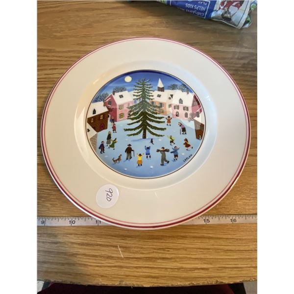 Festive Plate Villeroy & Boch Naïf Christmas 8 ¼ " Salad Desert Side Appetizer Plate