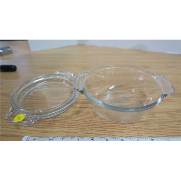 Vintage Anchor Hawking 20 oz. Casserole Dish