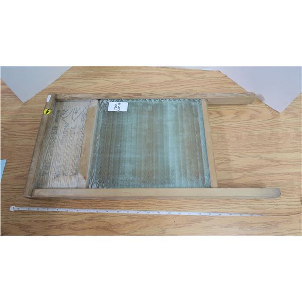 Vintage "The Jasper" Glass Wash Board