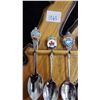 Image 3 : 17 Souvenir spoons with rack