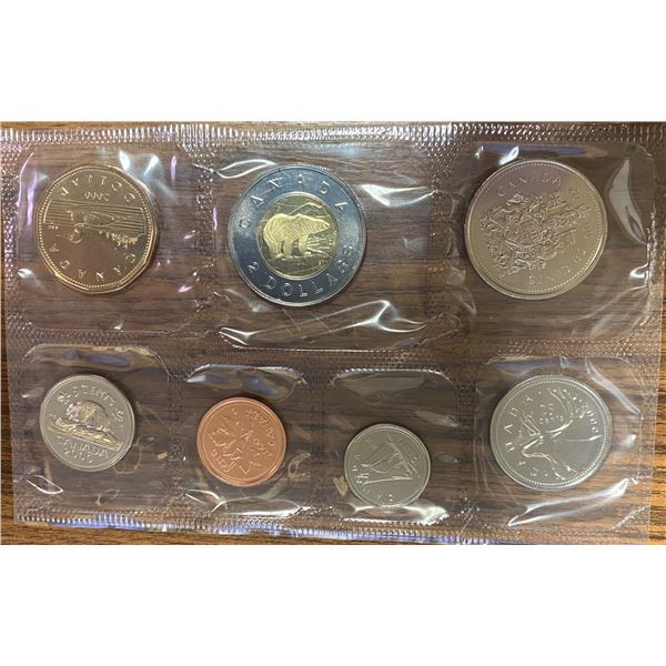 2000W Proof Like Set. 7-coin set minted in Winnipeg.