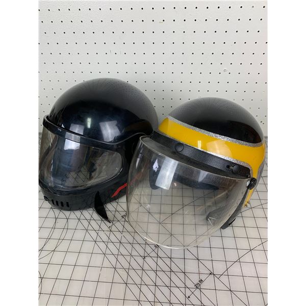 VINTAGE SNOWMOBILE HELMETS ONE IS SKIDOO