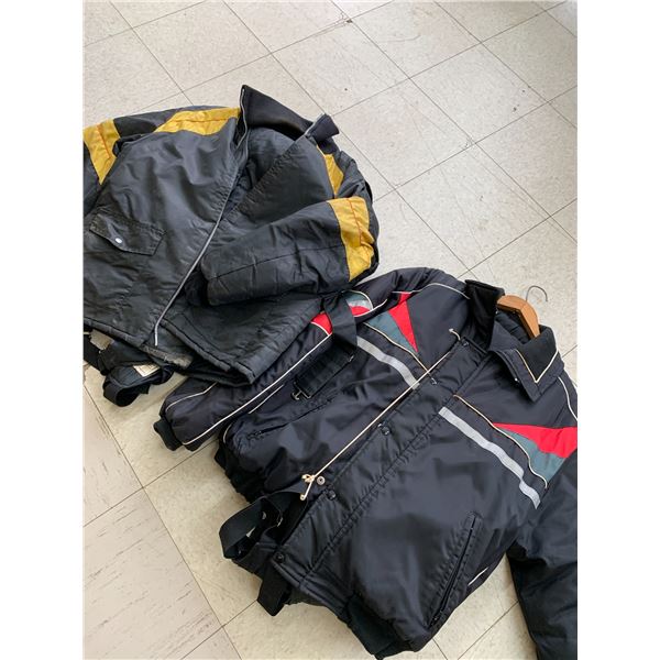 SNOWMOBILE JACKETS AND PANTS XL? No size tag