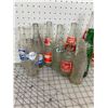 Image 3 : LOT OF VINTAGE POP BOTTLES