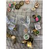 Image 3 : LOT OF PINS