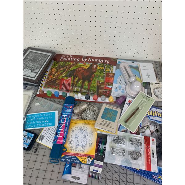LOT OF CRAFTING CIRCLE CUTTER FRAMES ETC