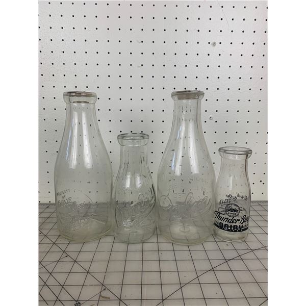 LOT OF ANTIQUE ADVERTISING MILK BOTTLES