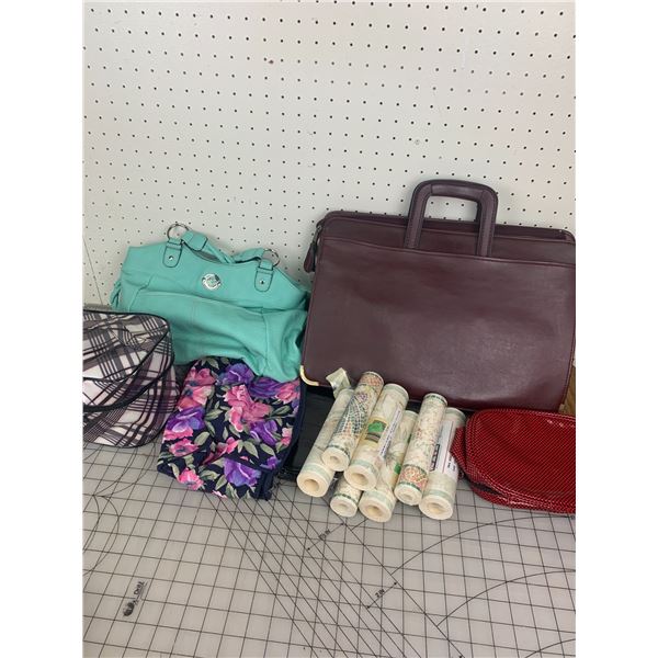 LOT OF PURSES BAGS AND WALL PAPER BOARDER