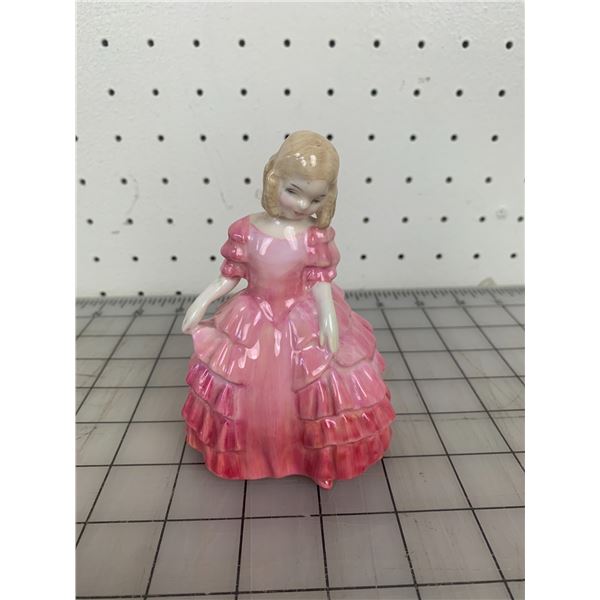 ROYAL DOULTON FIGURINE ROSE
