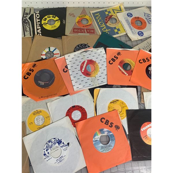 LOT OF 45 RPM RECORDS