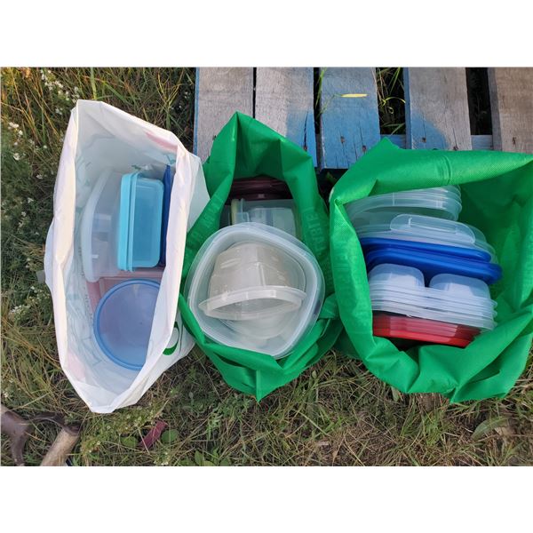 3 bags of plastic food storage containers