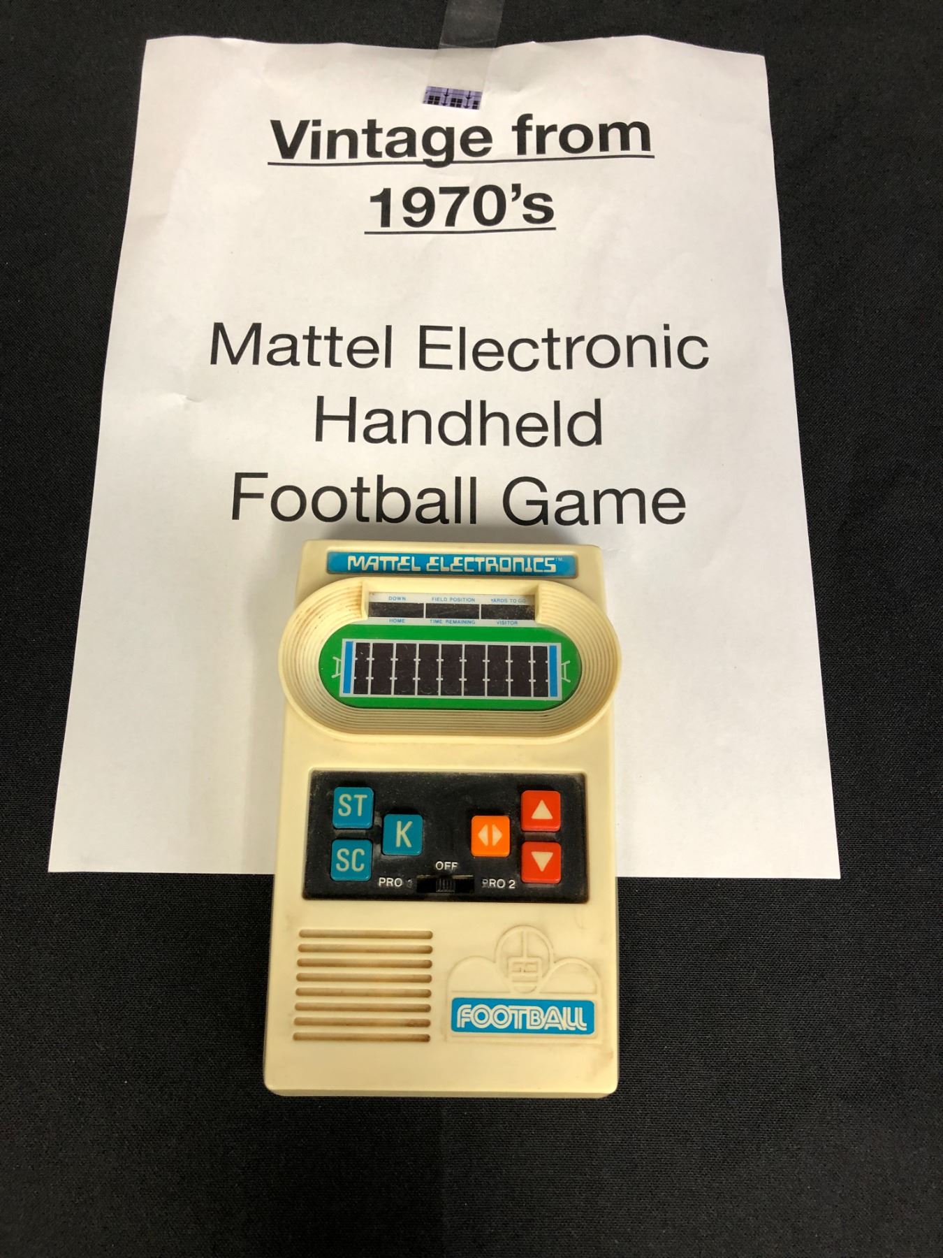 VINTAGE 1970s MATTEL ELECTRONIC HANDHELD FOOTBALL GAME
