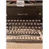 Image 2 : Imperial Manual Typewriter