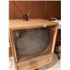 Image 5 : Vintage Westinghouse TV Complete with Rabbit Ears, in Working Order, Model 2V16K
