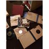 Image 2 : Approximately 100 Gramaphone Records