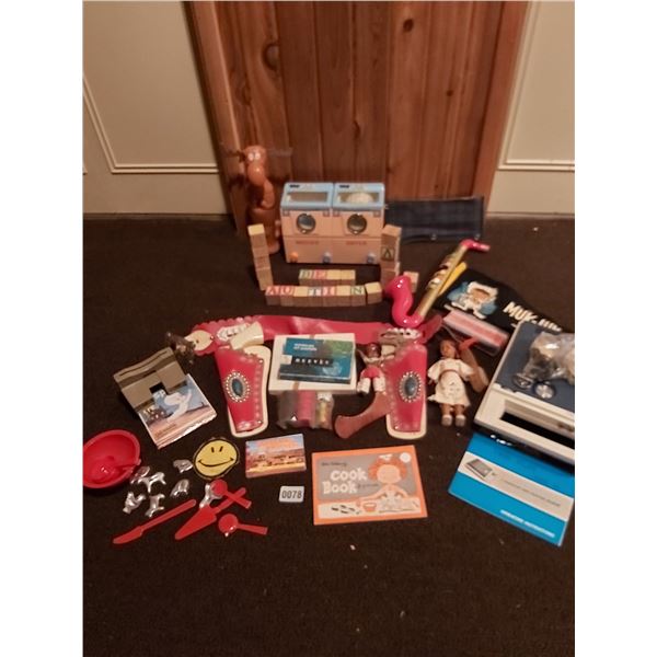 Vintage Toys - Viewmaster with Slides - Tape Recorder - Washer/Dryer & More