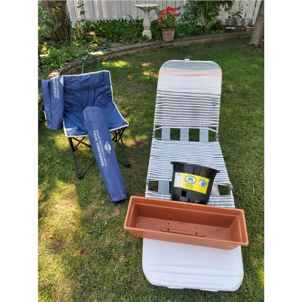 2 Folding Chairs with Carrying Bags - 1 Lounger - 1 EEZY-GROW Self Watering Pot - Flower Box