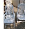 Image 2 : 4 Resin Patio Chairs