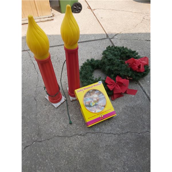2 Christmas Candles - 2 Battery Operated Wreaths - Jolly Music Mobile