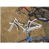 Image 5 : (8) Bike Frames