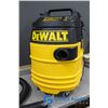 Image 2 : ** DeWalt Wet Dry Vacuum