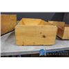 Image 7 : Wooden Boxes & Carriers