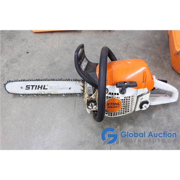 **Sthil Chainsaw in Hard Case