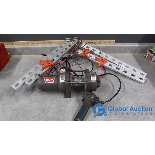 Warn 12V 2000lbs Winch