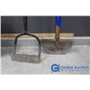Image 3 : **(4) Garden Tools - Shovel, Edger & Hoes