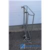 Image 3 : **Metal Luggage Rack