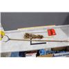 Image 1 : The Giraffe Reacher, Ostrich Feather Duster & Metal Hardware Dust Pan