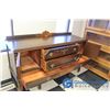 Image 12 : **Grand Oak Sidebar Buffet
