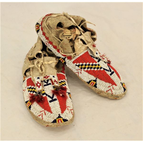 Northern Plains Moccasins