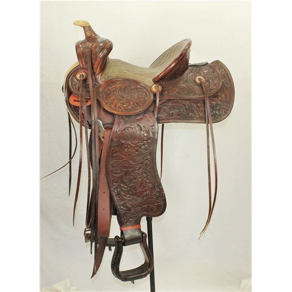 Western Saddlery Saddle