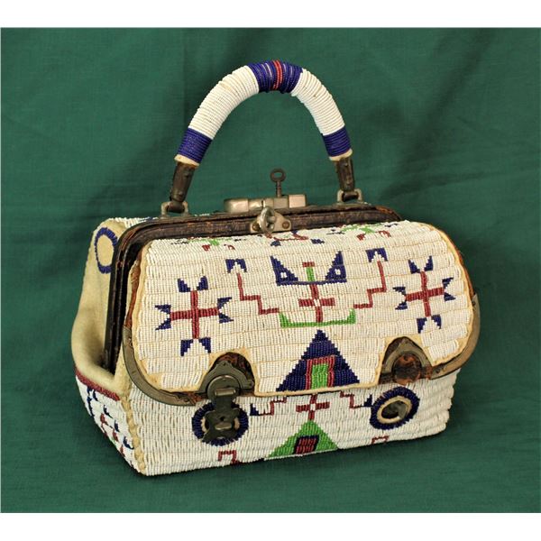 Sioux Beaded Doctors Bag