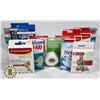 Image 1 : ASSORTED BAG OF FIRST-AID ITEMS