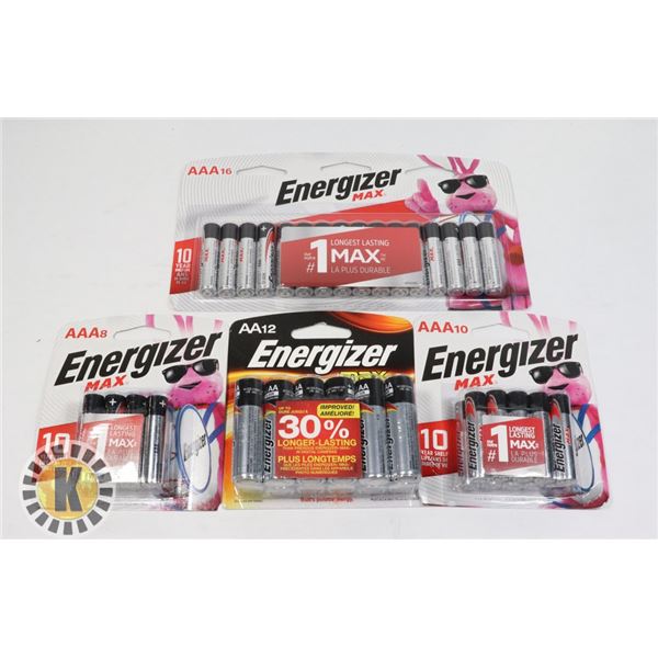 BAG OF ASSORTED BATTERIES INCLUDES ENERGIZER