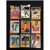 Image 1 : VINTAGE HOCKEY CARD LOT
